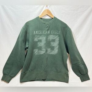 American Eagle Outfitters crew neck sweathirt